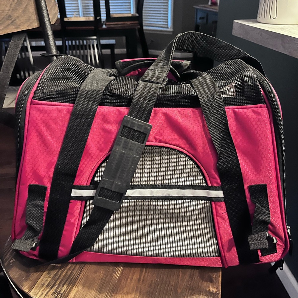 Practically new cat carrier